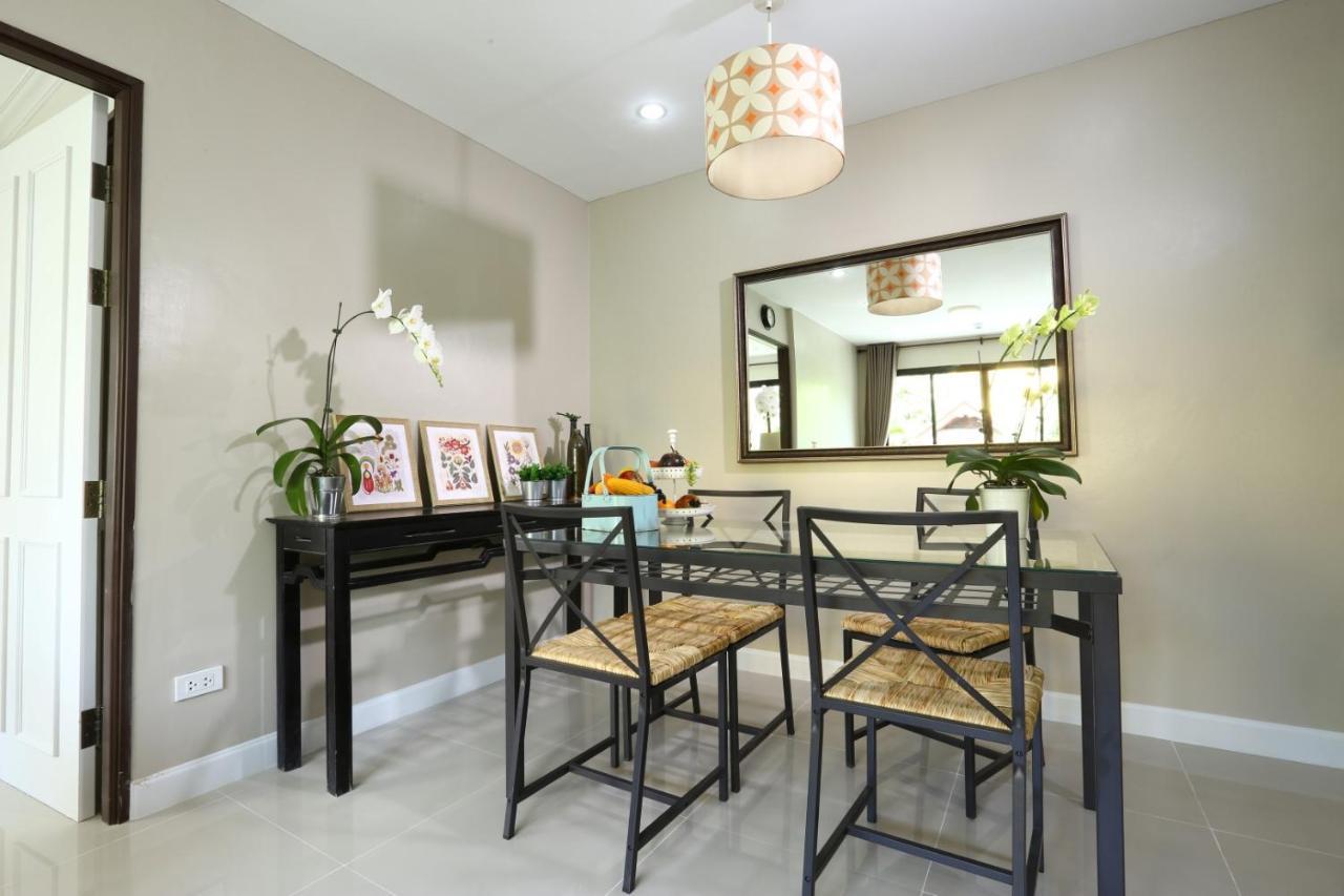 Double Tree Residence Csiangmaj Kültér fotó