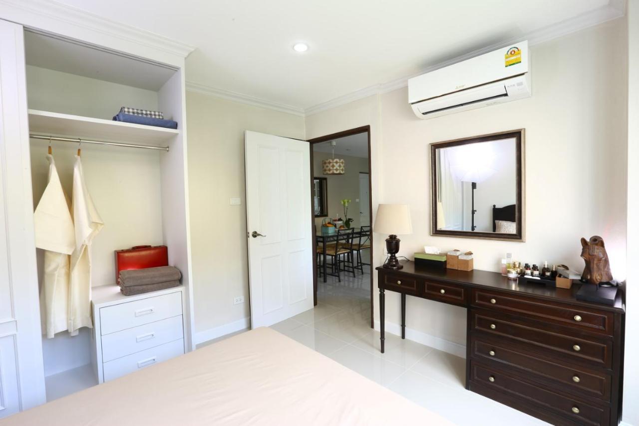 Double Tree Residence Csiangmaj Kültér fotó