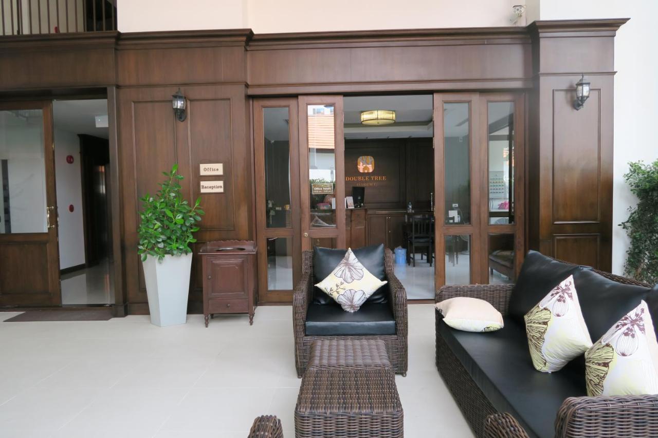 Double Tree Residence Csiangmaj Kültér fotó