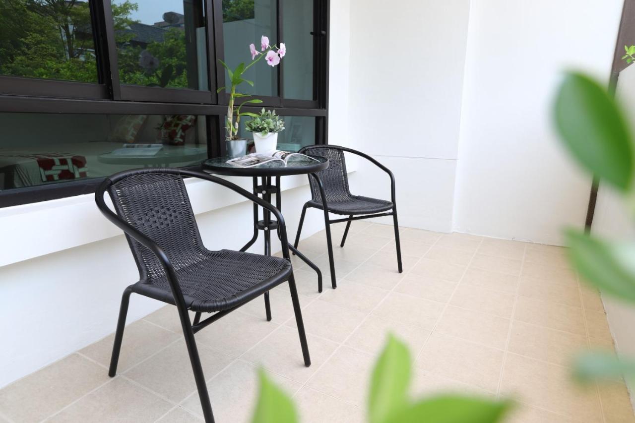 Double Tree Residence Csiangmaj Kültér fotó
