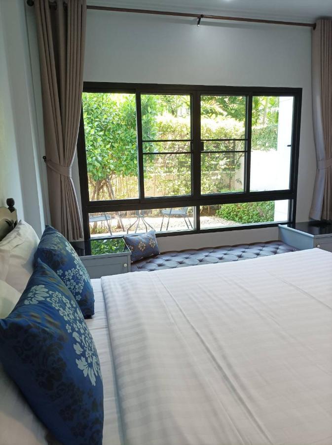 Double Tree Residence Csiangmaj Kültér fotó